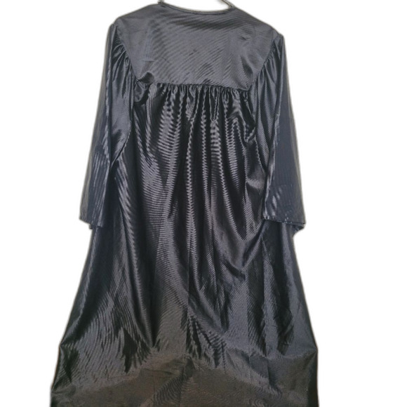 Graduation Gown Black Unknown Size - Picture 4 of 4